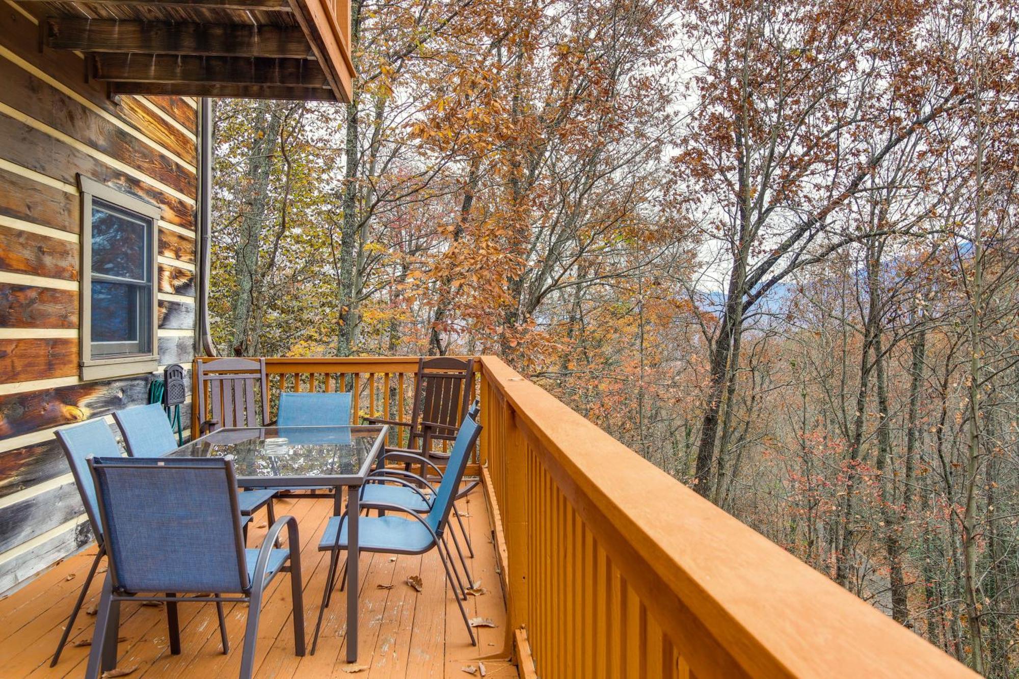 Pet-Friendly Gatlinburg Retreat With Hot Tub! Exterior foto
