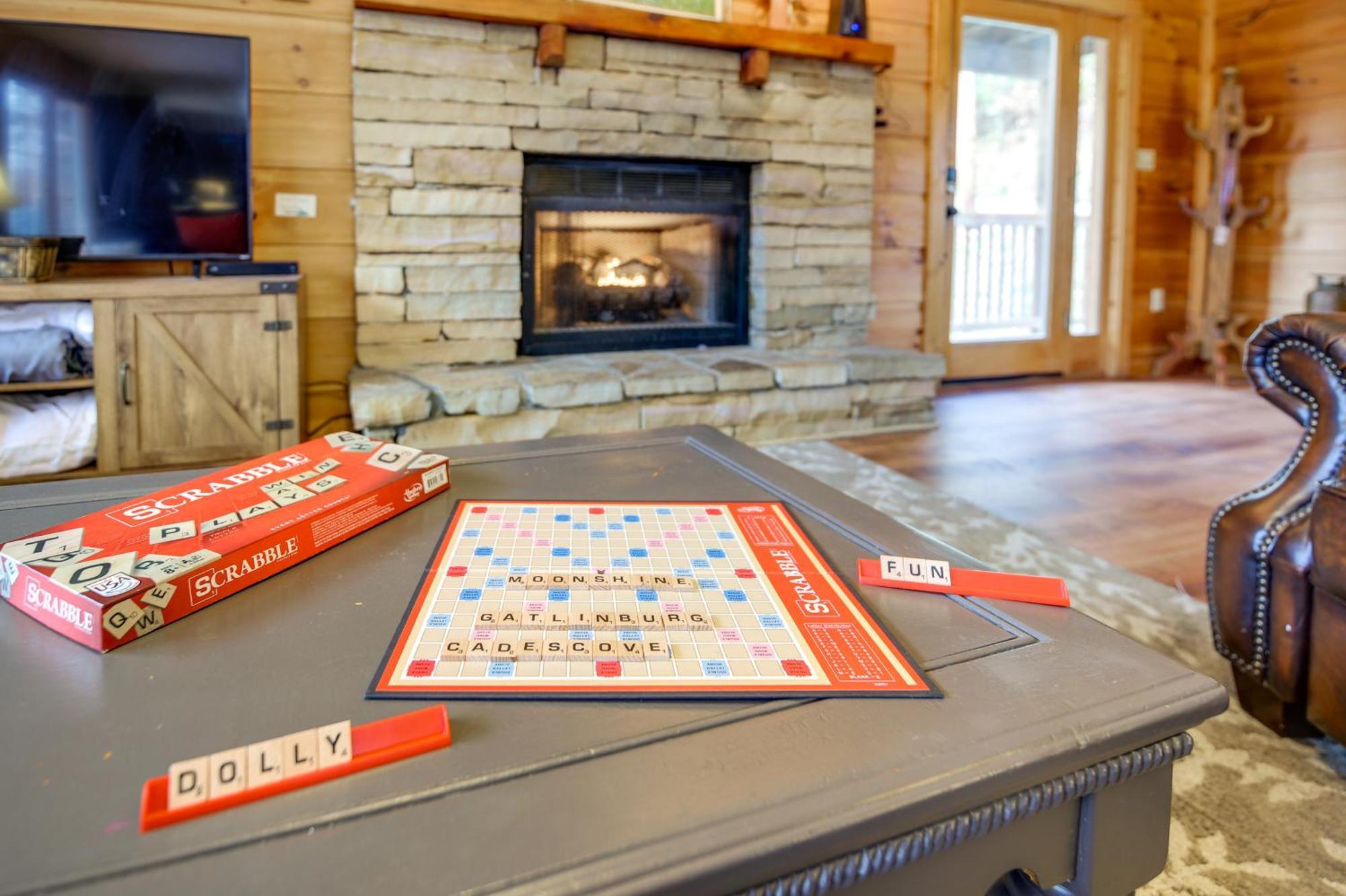 Pet-Friendly Gatlinburg Retreat With Hot Tub! Exterior foto